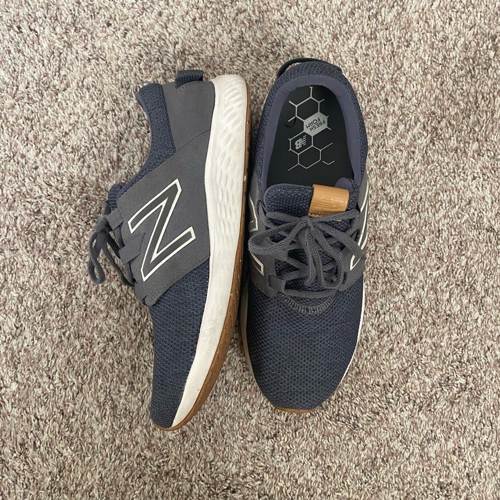 Mens New Balance trainers